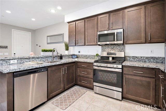 Detail Gallery Image 4 of 64 For 39315 Corvina Ln, Temecula,  CA 92591 - 3 Beds | 2/1 Baths