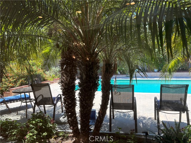 1631 Leycross Drive, La Canada Flintridge CA: https://media.crmls.org/medias/f59e05b9-65ae-4ed0-a5e4-23262ca3c9c5.jpg