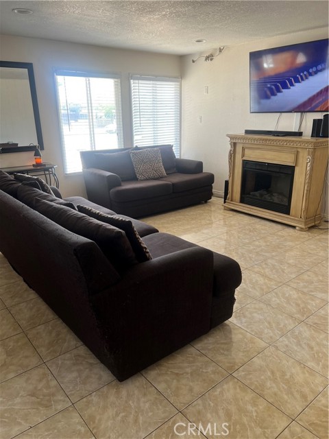 Detail Gallery Image 20 of 22 For 26832 6th St, Highland,  CA 92346 - 4 Beds | 2 Baths
