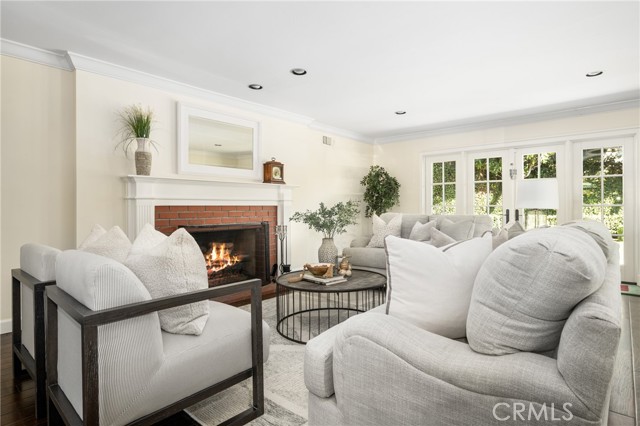 Detail Gallery Image 13 of 71 For 18982 Newton Ave, North Tustin,  CA 92705 - 4 Beds | 2/2 Baths