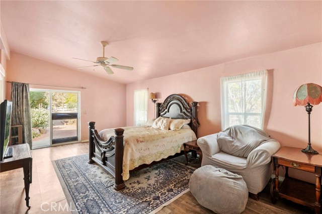 2311 Rose Road, Fallbrook CA: https://media.crmls.org/medias/f59f2cab-be2a-41cc-bec2-83d2551357ef.jpg