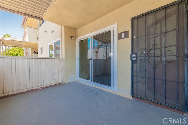 515 N 1st Street, Alhambra CA: https://media.crmls.org/medias/f59f4e3f-a142-4bbc-aebf-d698c2b81778.jpg