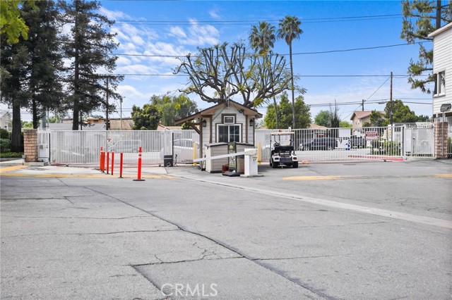 Detail Gallery Image 46 of 50 For 11150 Glenoaks Bld #18,  Pacoima,  CA 91331 - 2 Beds | 2 Baths