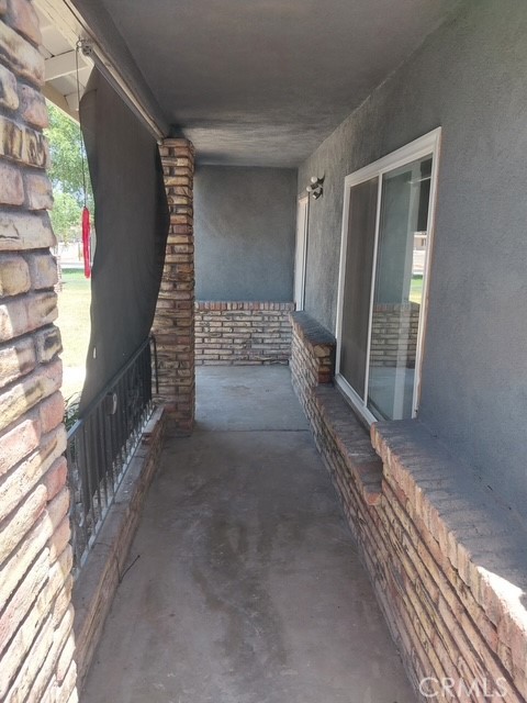 Detail Gallery Image 5 of 17 For 470 N Willow St, Blythe,  CA 92225 - 4 Beds | 1/1 Baths