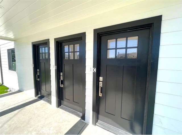 624 W 38th Street, San Pedro CA: https://media.crmls.org/medias/f5a17262-8307-4f3b-9c29-a8ae62da344b.jpg