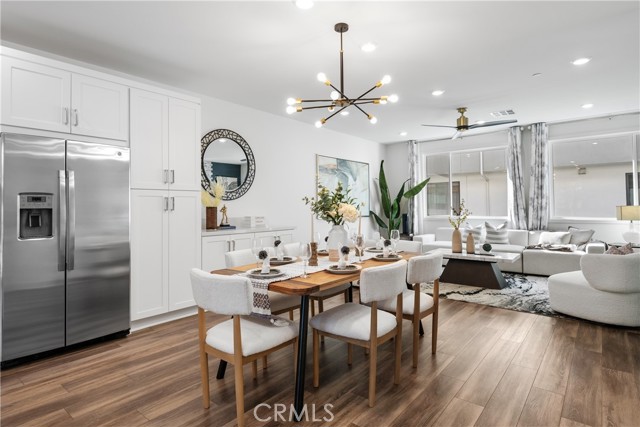 Detail Gallery Image 7 of 34 For 159 Waypoint, Tustin,  CA 92782 - 3 Beds | 2/1 Baths