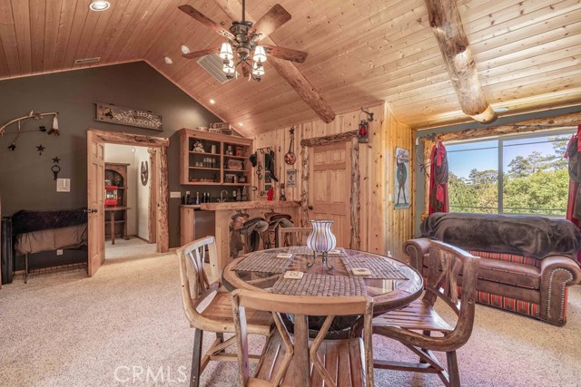625 Cedar Glen Drive, Big Bear City CA: https://media.crmls.org/medias/f5a1dcf5-ff54-4299-afef-48c7855ad6ce.jpg