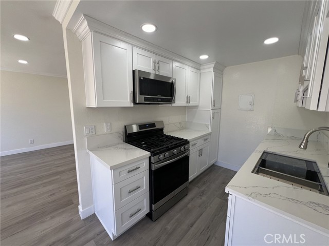 Detail Gallery Image 13 of 17 For 12545 Cuesta Dr, Cerritos,  CA 90703 - 3 Beds | 1 Baths