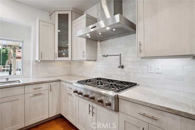22501 Marilla Street, Chatsworth CA: https://media.crmls.org/medias/f5a1f0c9-7b94-497c-852f-9b3fc93baa6f.jpg