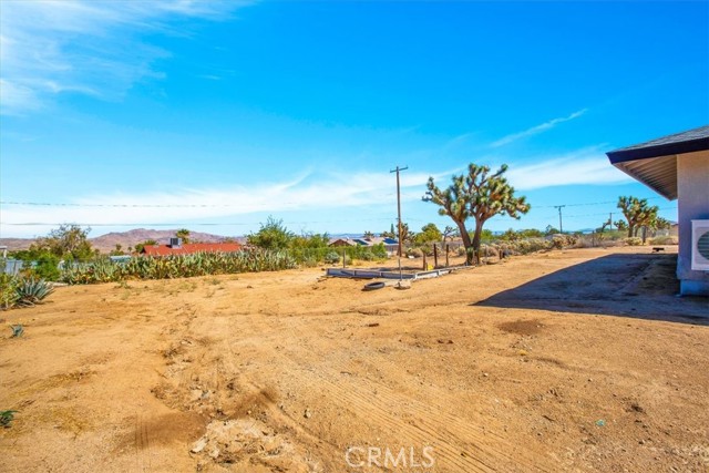 Detail Gallery Image 10 of 54 For 60258 La Mirada Trl, Joshua Tree,  CA 92252 - 2 Beds | 1 Baths