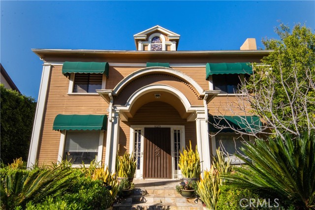 Detail Gallery Image 4 of 40 For 1023 S Wilton Pl, Los Angeles,  CA 90019 - 7 Beds | 7 Baths