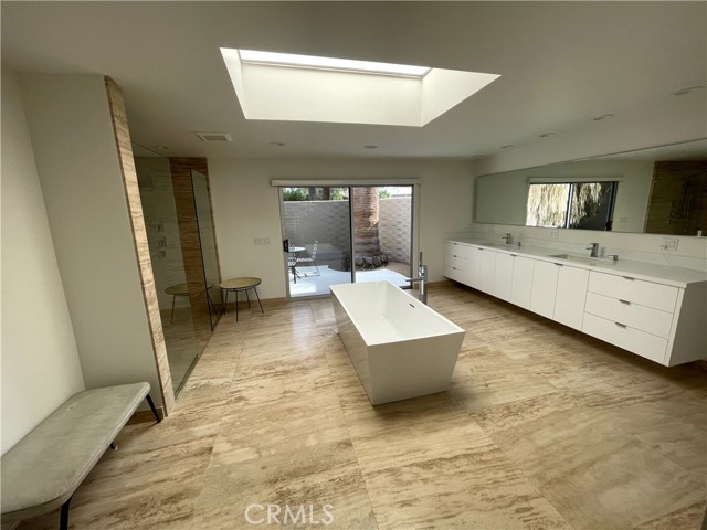 40231 Club View Drive, Rancho Mirage CA: https://media.crmls.org/medias/f5a346cb-c719-4241-9c2c-8ab11206fff3.jpg