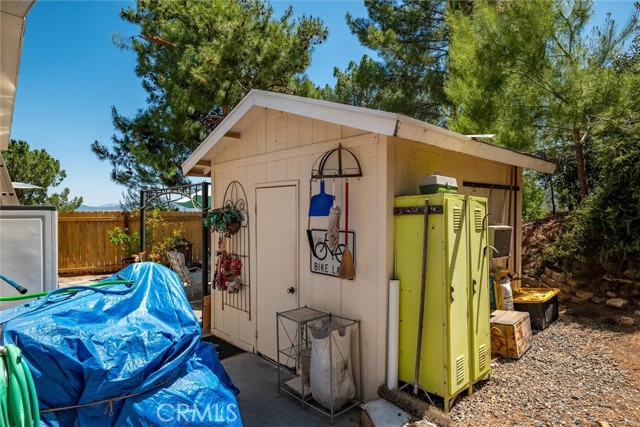 35109 Highway 79, Warner Springs CA: https://media.crmls.org/medias/f5a4268a-e716-42c0-a16d-d676ed207447.jpg
