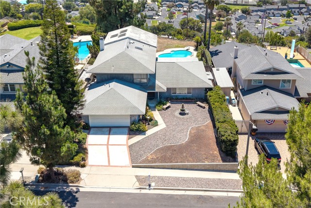 19662 Larkridge Drive, Yorba Linda CA: https://media.crmls.org/medias/f5a43920-54d3-460b-98b7-4a5ba083c5e7.jpg