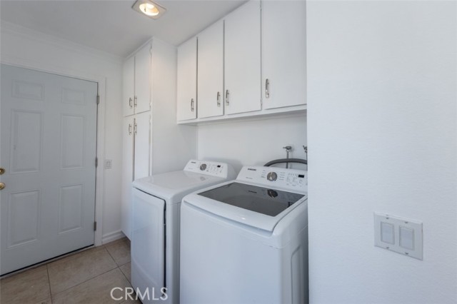 Detail Gallery Image 14 of 36 For 2 Flores, Irvine,  CA 92612 - 3 Beds | 2/1 Baths