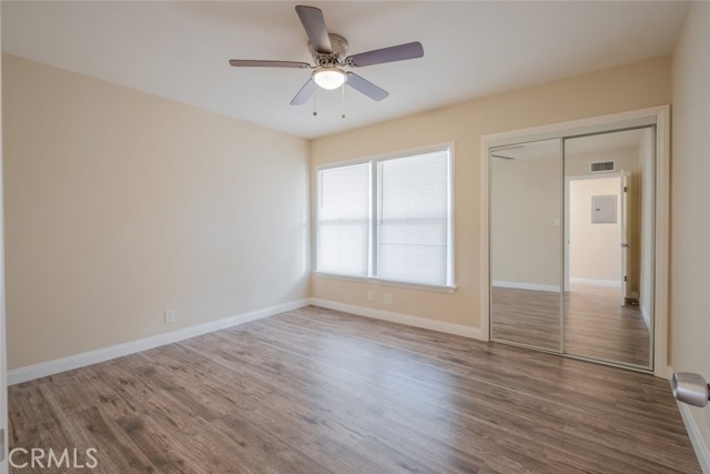 10401 Ruffner Avenue photo 12