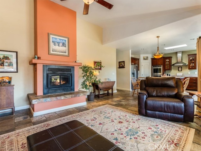 Detail Gallery Image 12 of 69 For 1575 Parkhill Rd, Santa Margarita,  CA 93453 - 4 Beds | 2/1 Baths