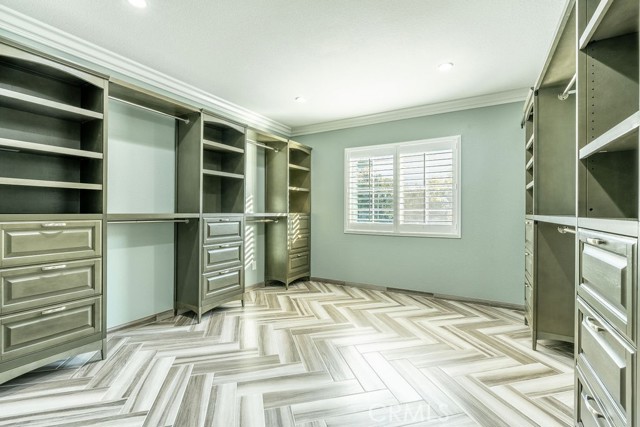 Image 32 of 60 For 21475 Terrazzo Lane