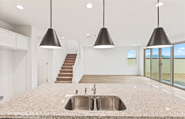 4166 Merrifield Street, Lake Elsinore CA: https://media.crmls.org/medias/f5a9b1ca-2f62-412e-83a3-38373eadd1ae.jpg
