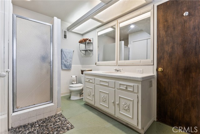 1944 Willow, Running Springs CA: https://media.crmls.org/medias/f5aa05f9-d174-461a-a5e7-bfcfb955019b.jpg