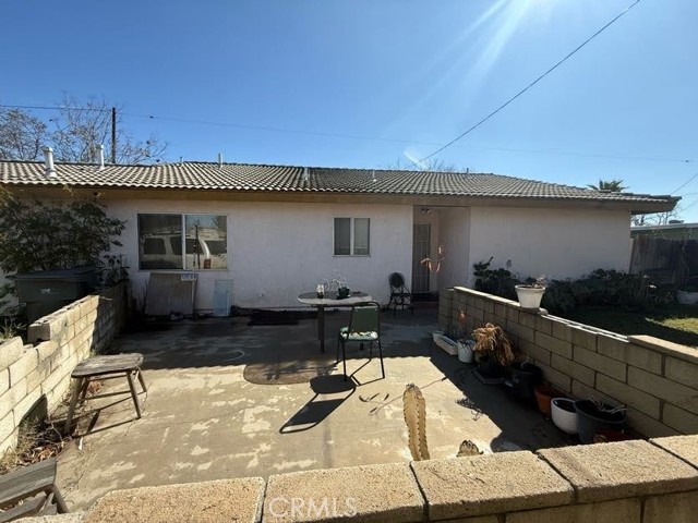24285 Eucalyptus Avenue, Moreno Valley CA: https://media.crmls.org/medias/f5aabb61-1cde-40d8-a4a8-9f5fc1853672.jpg