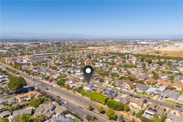 11771 Paseo Bonita, Los Alamitos CA: https://media.crmls.org/medias/f5ab28df-b24a-4fa6-a32c-1c9b8a41008b.jpg