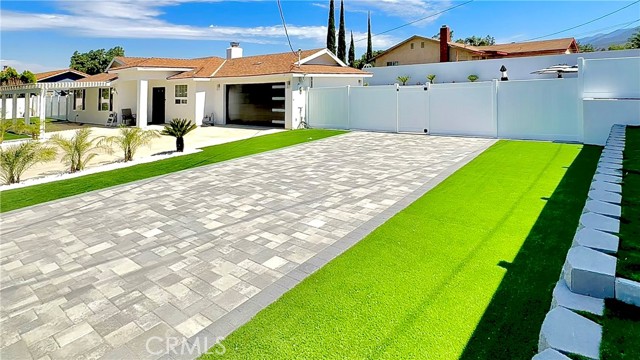 7401 Liberty Avenue, Corona CA: https://media.crmls.org/medias/f5ab5a3b-1b9e-4079-9120-8e7ff8e4d1f7.jpg