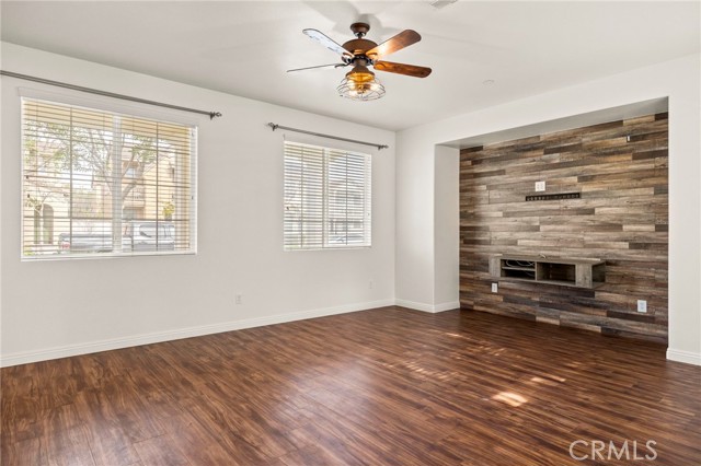 718 Nile River Dr. photo 5