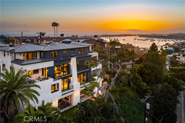 Detail Gallery Image 21 of 22 For 356 Dahlia Place, Corona Del Mar,  CA 92625 - 3 Beds | 3/2 Baths