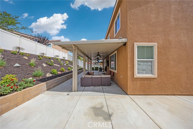 Detail Gallery Image 43 of 44 For 17984 Valerian Way, San Bernardino,  CA 92407 - 4 Beds | 3 Baths