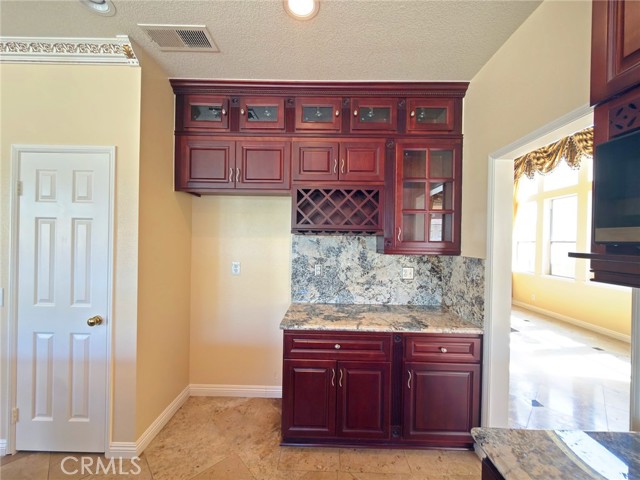 Detail Gallery Image 35 of 74 For 11037 Biella, Whittier,  CA 90604 - 5 Beds | 3/1 Baths