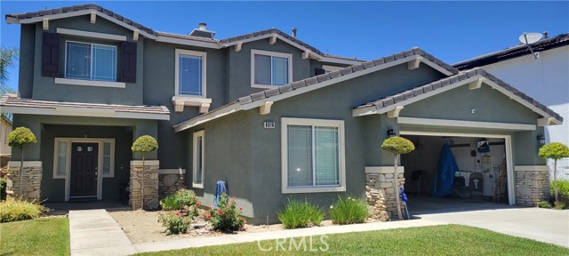 Detail Gallery Image 1 of 1 For 6316 High Cliff Ln, Fontana,  CA 92336 - 5 Beds | 2/1 Baths