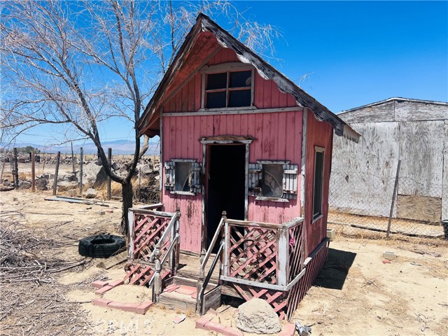 50137 40TH STREET WEST, Lancaster CA: https://media.crmls.org/medias/f5af4fd4-ac05-4641-a2cc-4f3b162384f5.jpg