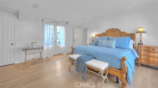 Detail Gallery Image 21 of 59 For 5590 E the Toledo, Long Beach,  CA 90803 - 4 Beds | 4 Baths