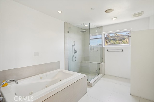 Detail Gallery Image 33 of 45 For 3640 Roseview Ave, Los Angeles,  CA 90065 - 3 Beds | 3 Baths