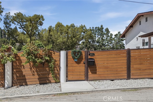 Front Image Thumbnail for CRDW26163507