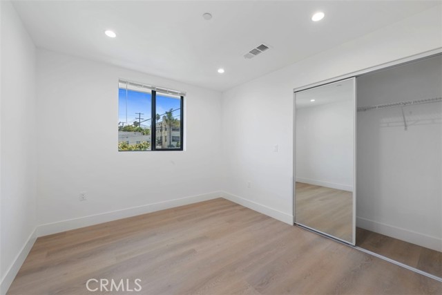 Detail Gallery Image 15 of 17 For 4810 Mascot St, Los Angeles,  CA 90019 - 4 Beds | 4/1 Baths