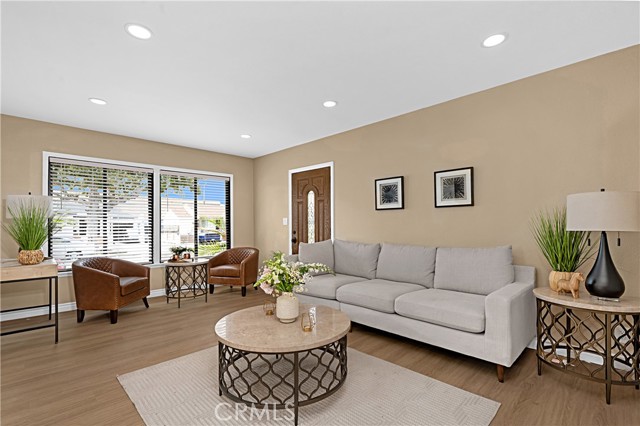 Detail Gallery Image 9 of 29 For 606 Phelan Ln, Redondo Beach,  CA 90278 - 3 Beds | 1 Baths