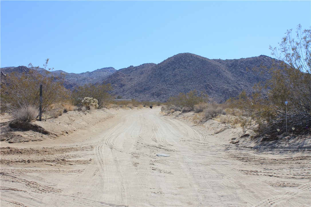 Detail Gallery Image 19 of 20 For 66250 Sullivan Rd, Twentynine Palms,  CA 92252 - – Beds | – Baths