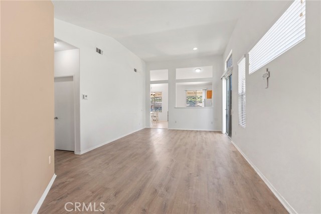 Detail Gallery Image 7 of 31 For 5950 Turnberry, Banning,  CA 92220 - 1 Beds | 2 Baths