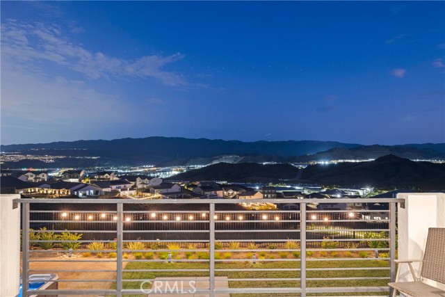 28528 Wildflower Terrace, Castaic CA: https://media.crmls.org/medias/f5b4352d-4a41-4bb2-abcd-8959cba5ddb3.jpg