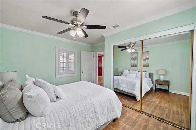 Image 22 of 45 For 9662 Crosby Avenue