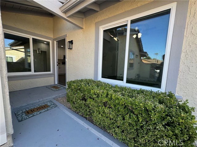 Detail Gallery Image 3 of 24 For 25561 Alicante Dr, Valencia,  CA 91355 - 3 Beds | 2 Baths