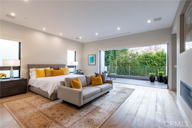 Detail Gallery Image 28 of 49 For 4175 Greenbush Ave, Sherman Oaks,  CA 91423 - 5 Beds | 6 Baths