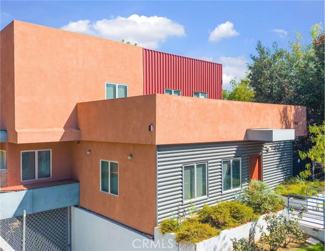 148 North Mar Vista Avenue