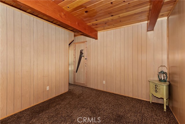 Detail Gallery Image 16 of 29 For 33094 Robin Ln, Running Springs,  CA 92382 - 2 Beds | 2 Baths