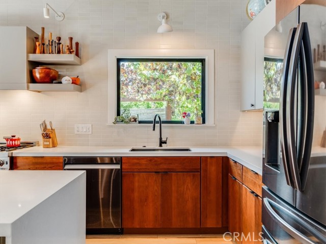 1750 La Luna Court, San Luis Obispo CA: https://media.crmls.org/medias/f5b8b7d0-f4e6-468c-ae2f-ac148b18246b.jpg