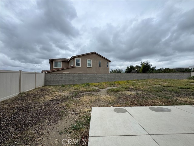 Detail Gallery Image 14 of 14 For 11016 Clear Lake Ln, Corona,  CA 91752 - 4 Beds | 3 Baths