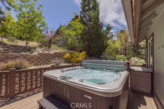 Detail Gallery Image 46 of 50 For 305 Starlight Cir, Big Bear Lake,  CA 92315 - 3 Beds | 2/1 Baths