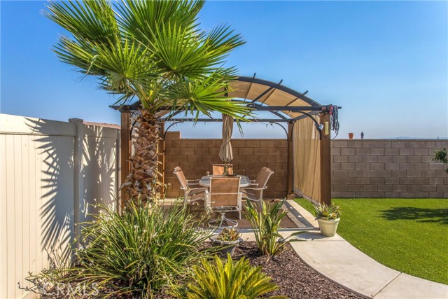 Detail Gallery Image 39 of 41 For 1121 Regala St, Perris,  CA 92571 - 4 Beds | 2/1 Baths